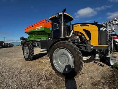 Reconditioned self propelled sprayer